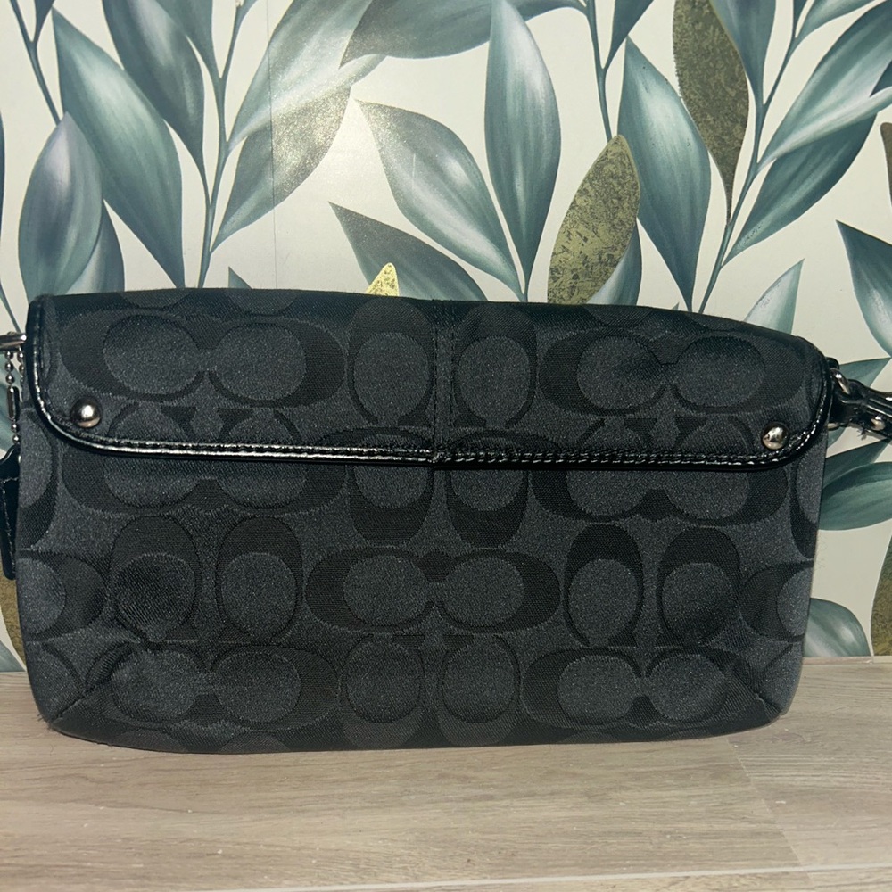 Coach Y2K Ashley Large Signature C Canvas Flap Wristlet/Mini Bag - Picture 4 of 11
